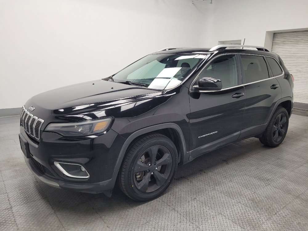 Used 2019 Jeep Cherokee Limited w/ Luxury Group FWD image 2