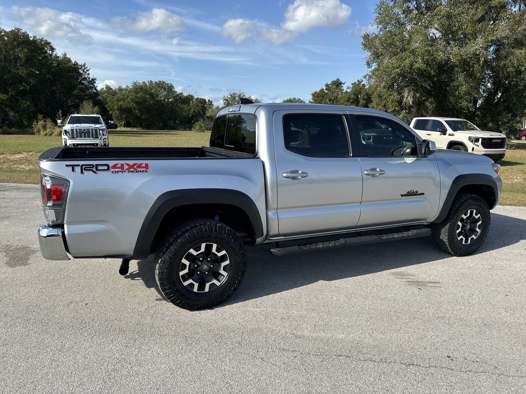 Used 2022 Toyota Tacoma TRD Off-Road image 8