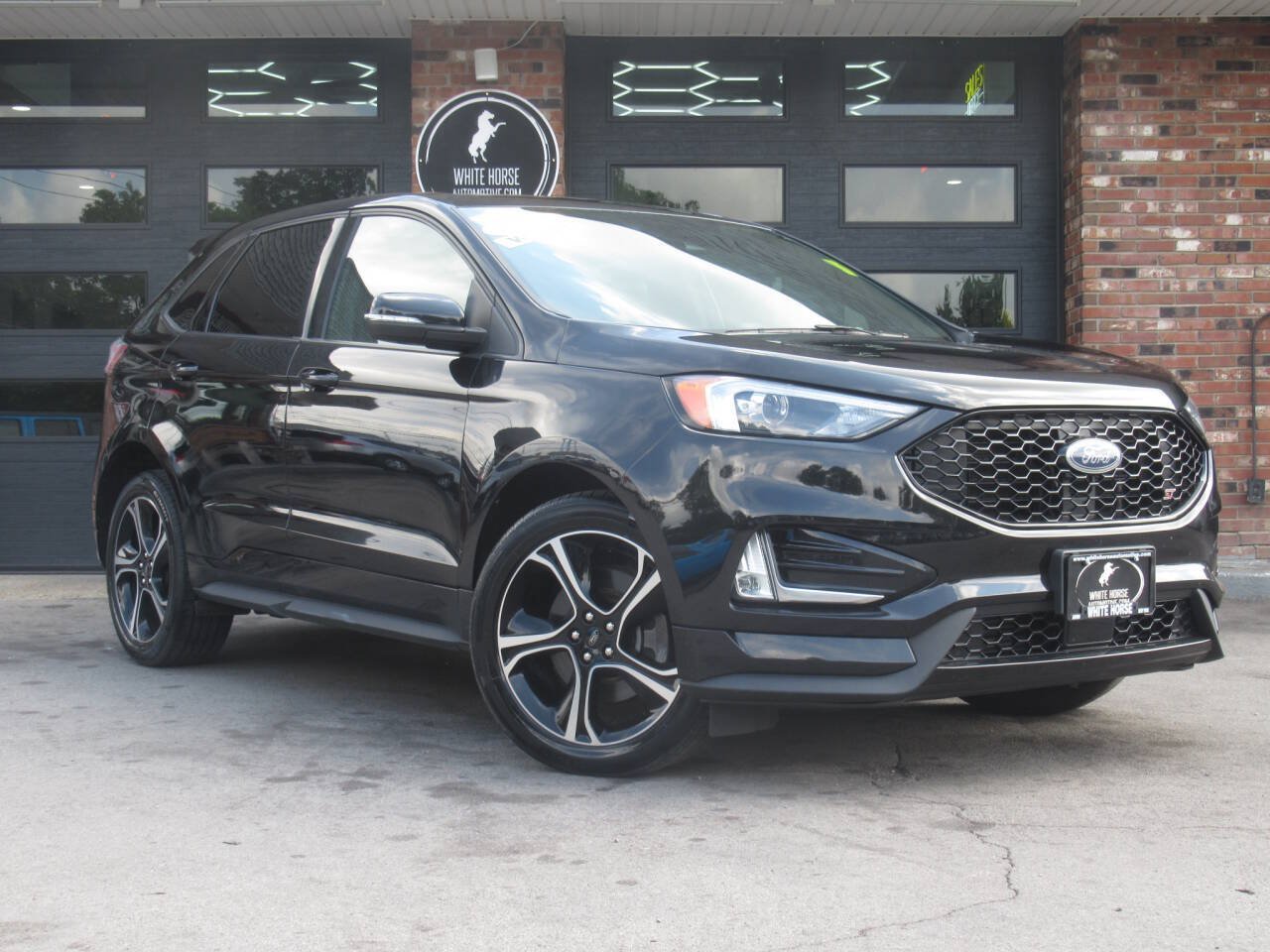 Used 2021 Ford Edge ST AWD/4WD image 1