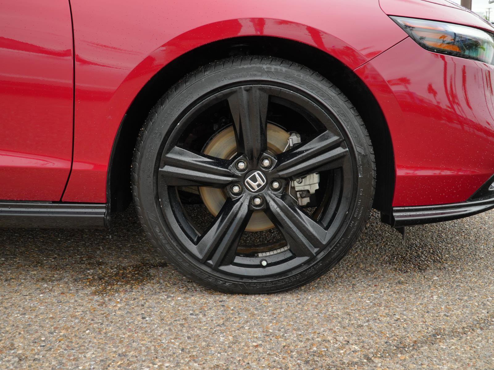 Used 2024 Honda Accord Sport image 12