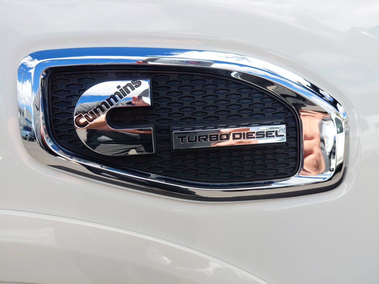 Used 2019 Nissan Titan PRO-4X image 14