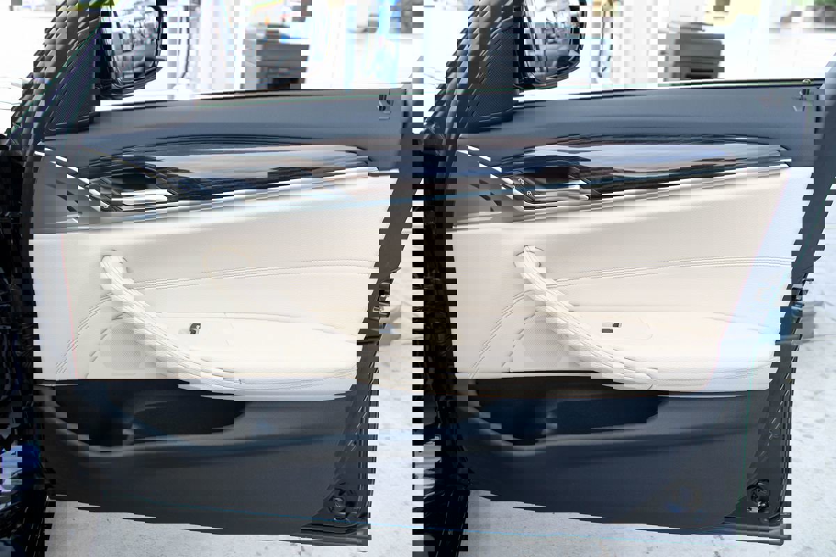 Used 2017 BMW 530i RWD image 46