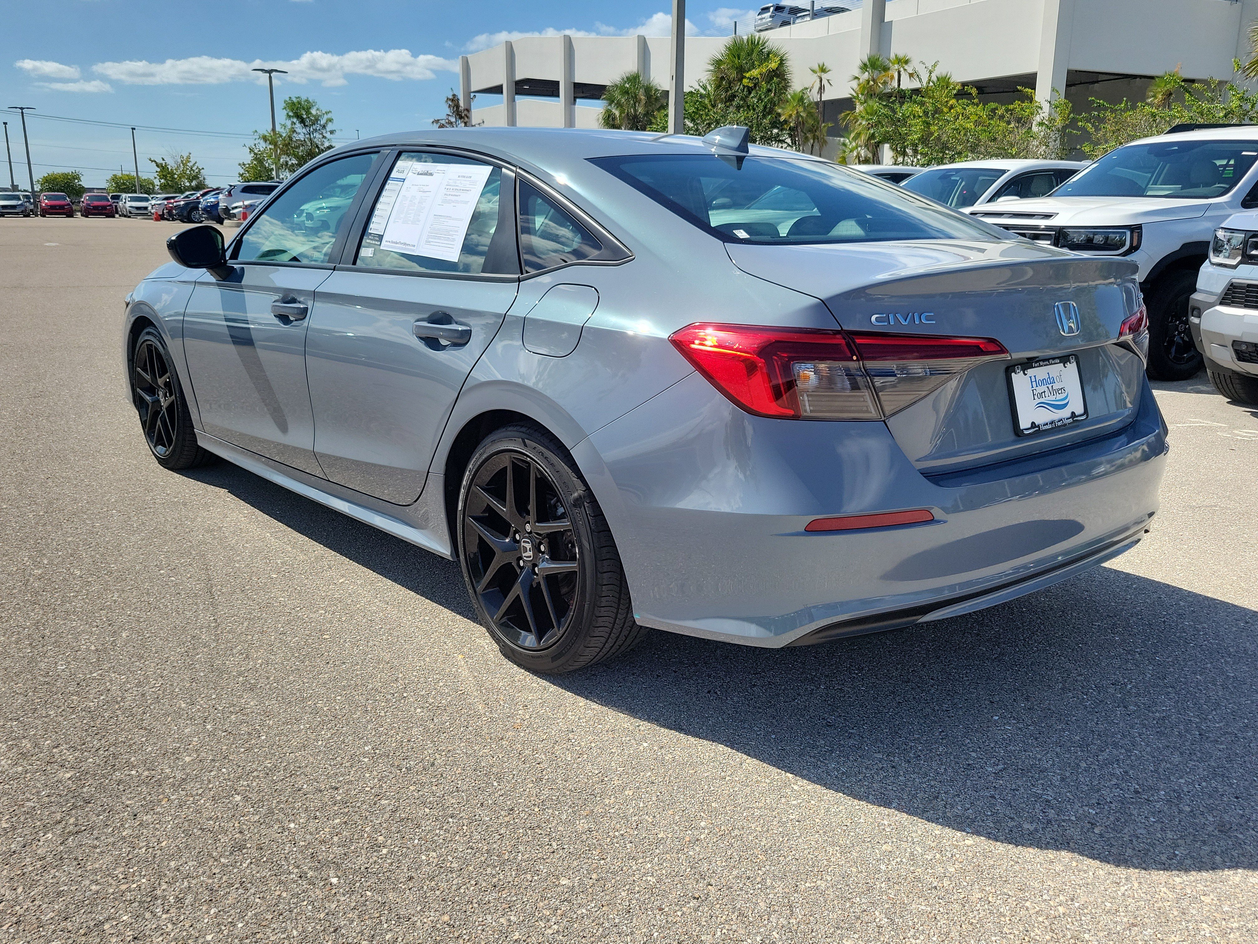 Used 2024 Honda Civic Sport image 4