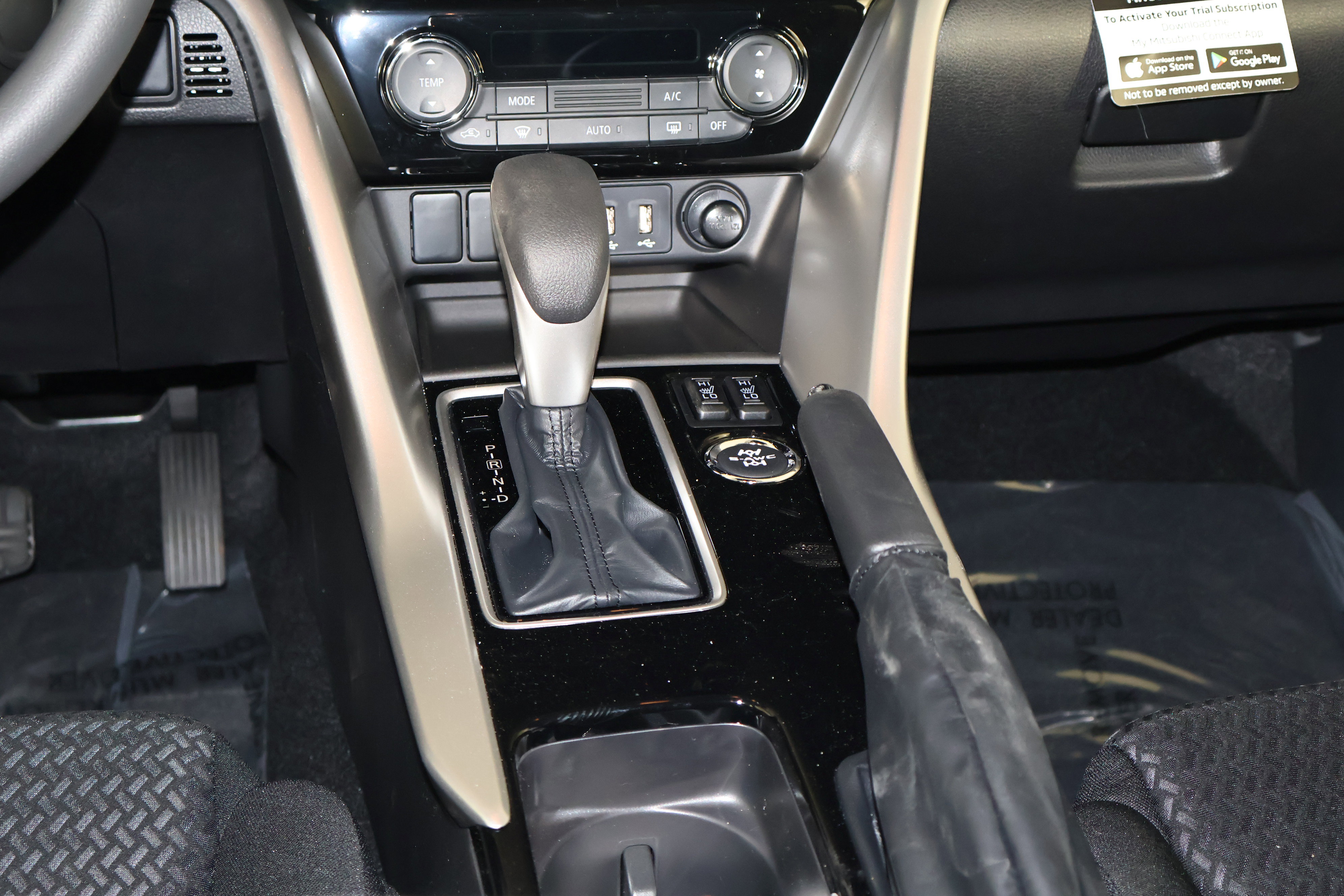 New 2026 Mitsubishi Eclipse Cross LE image 13