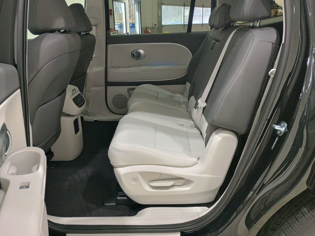 New 2026 Hyundai Ioniq 9 SEL image 25