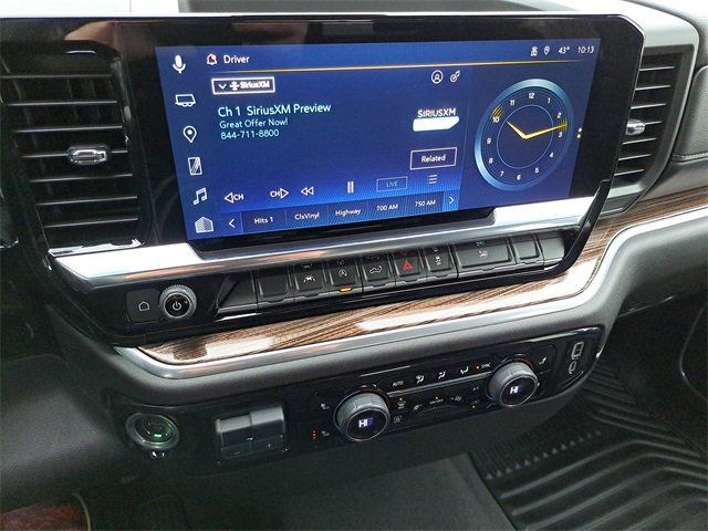 Used 2025 Chevrolet Silverado 1500 LT image 13