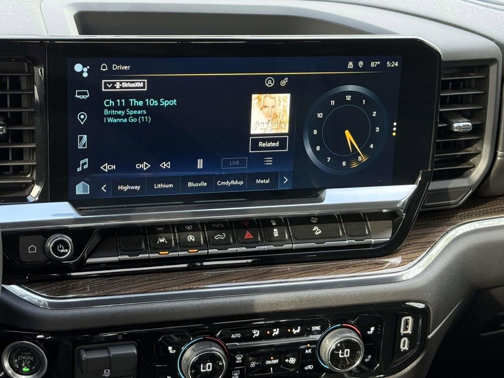 Used 2024 Chevrolet Silverado 1500 LT Trail Boss w/ Convenience Package II image 19