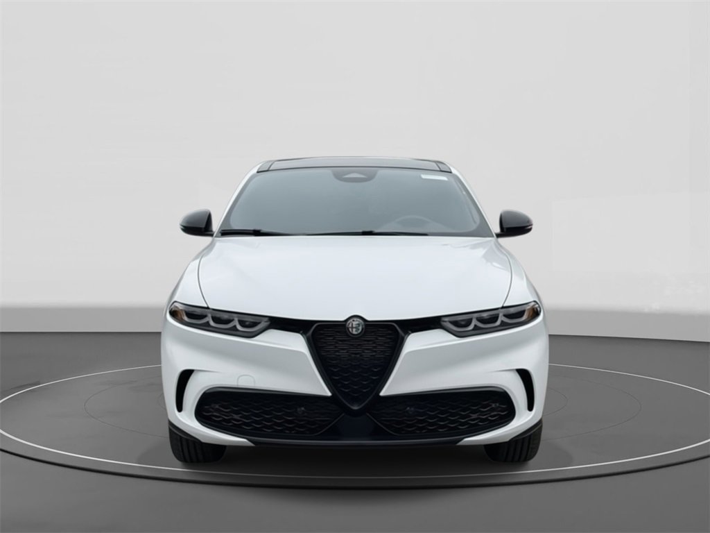 New 2025 Alfa Romeo Tonale image 2