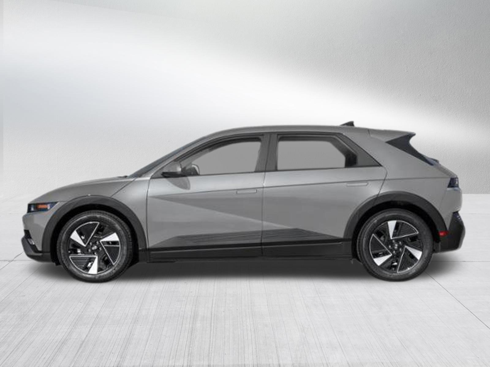 New 2026 Hyundai Ioniq 5 SE image 2