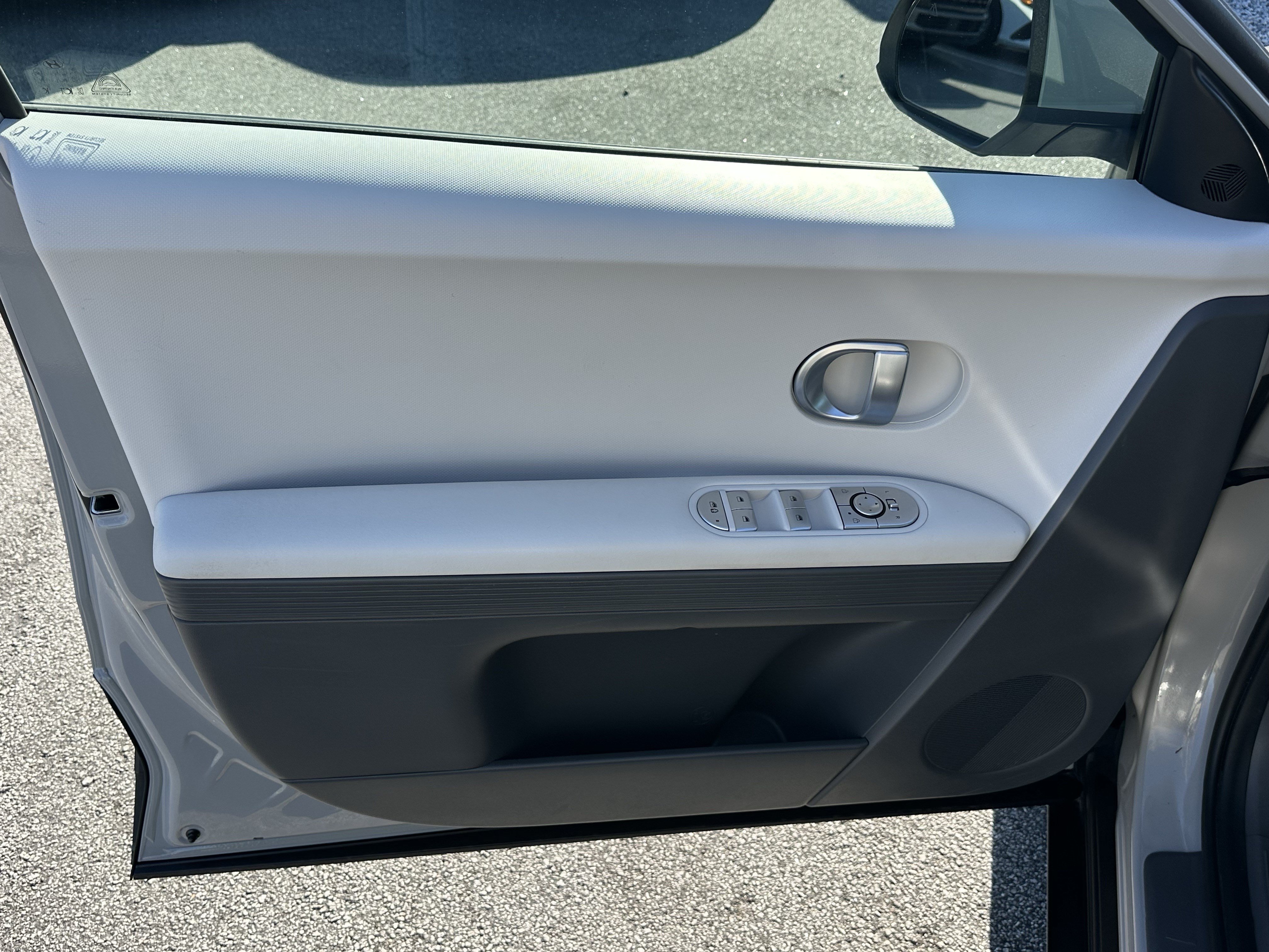 Used 2024 Hyundai Ioniq 5 SEL AWD/4WD image 10