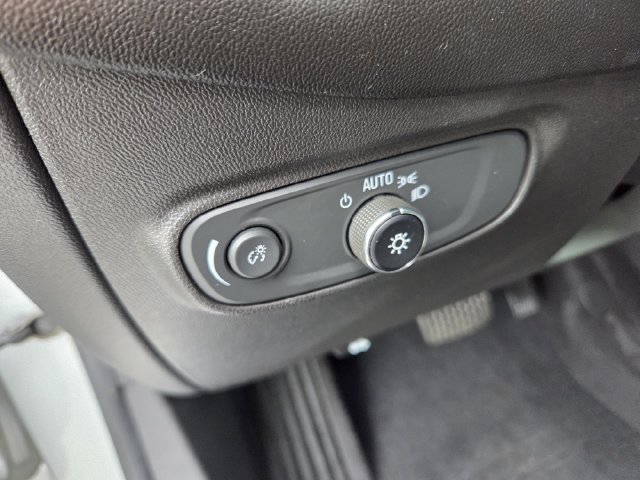 Certified 2019 Chevrolet Equinox LT w/ Driver Convenience Package AWD/4WD image 25