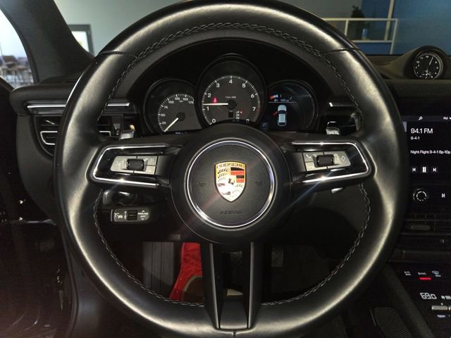 Used 2023 Porsche Macan image 14