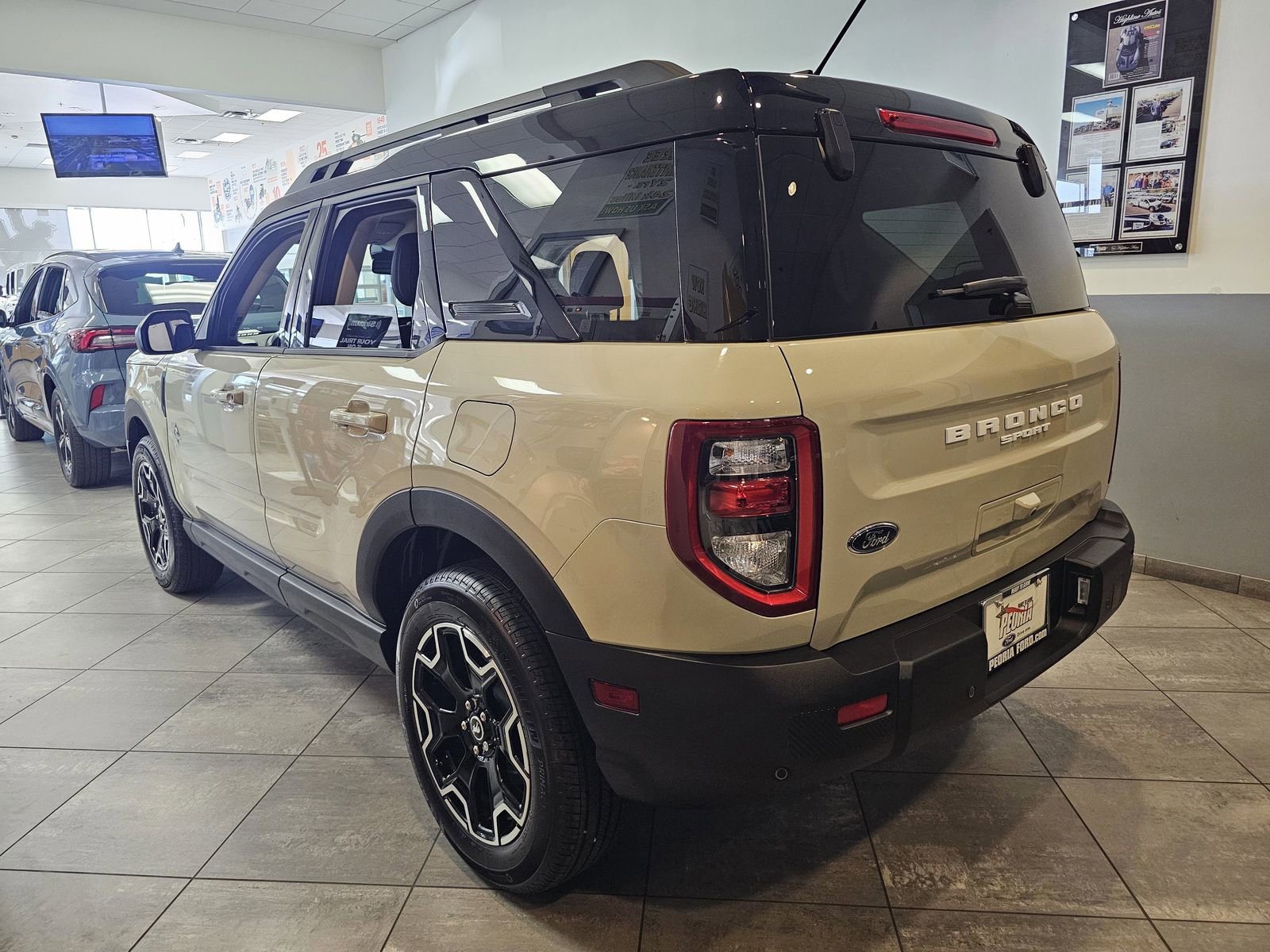 New 2025 Ford Bronco Sport Outer Banks image 31