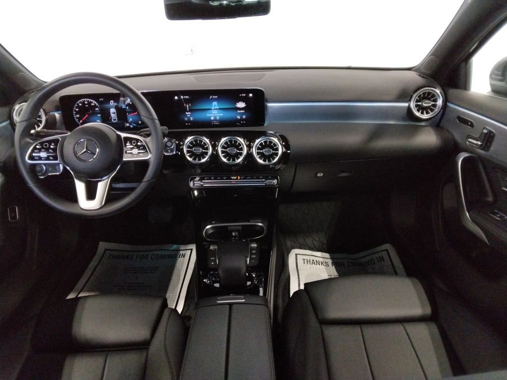 Used 2022 Mercedes-Benz A 220 A 220 image 38