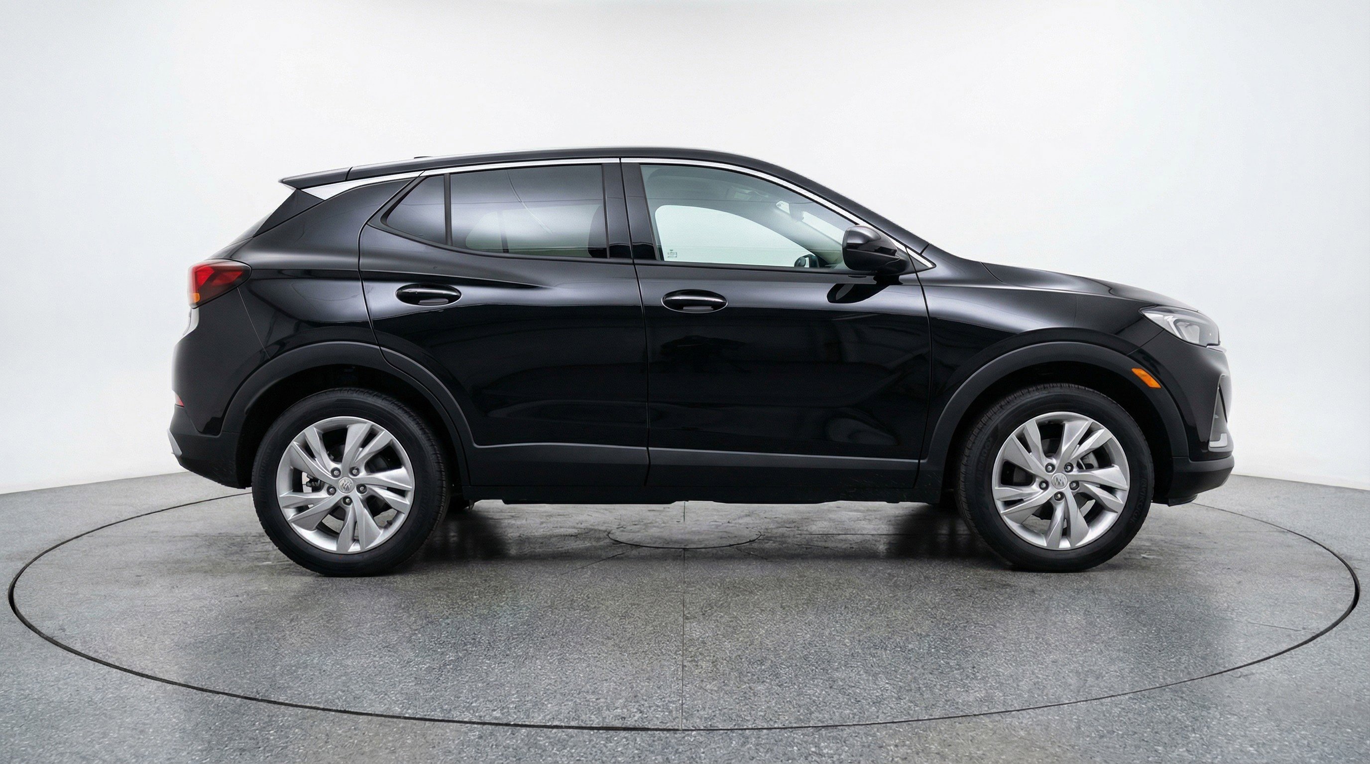 Used 2025 Buick Encore GX Preferred image 11