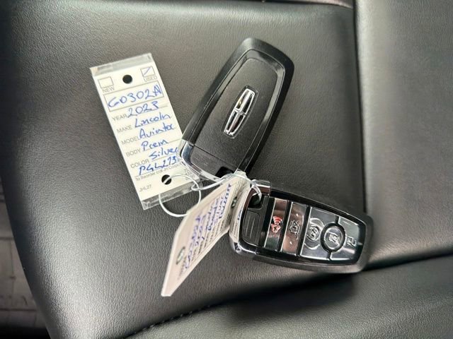 Certified 2023 Lincoln Aviator Standard w/ Premium Package image 34