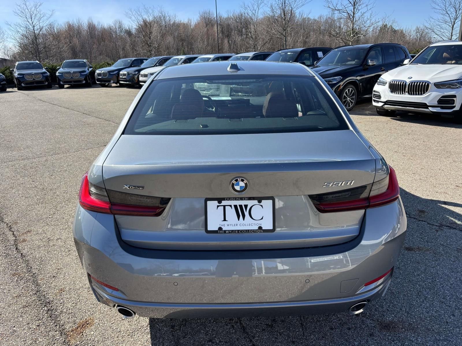 New 2026 BMW 330i xDrive Sedan w/ Premium Package AWD/4WD image 6