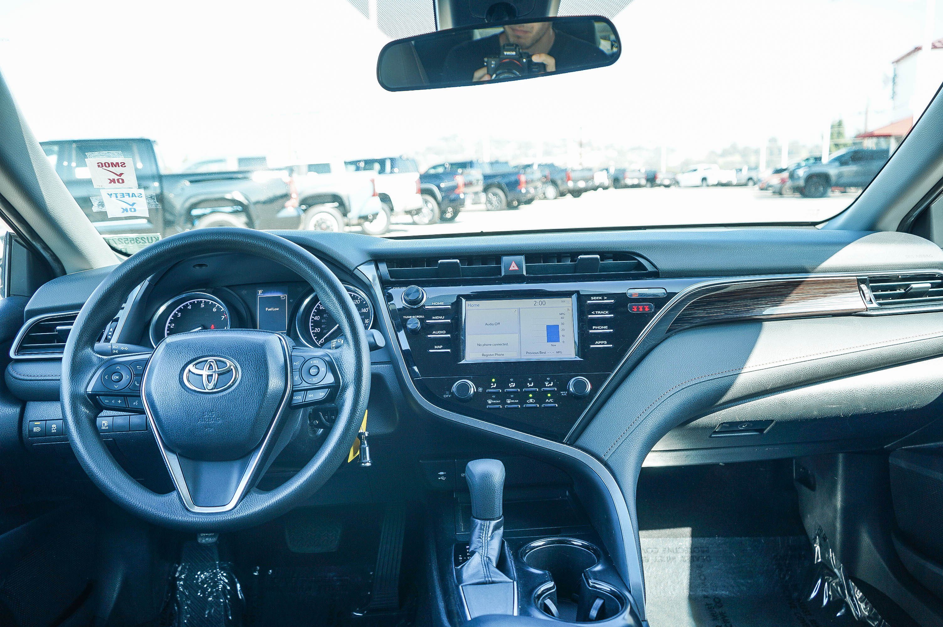 Used 2019 Toyota Camry LE w/ Carpet Mat Package FWD image 13