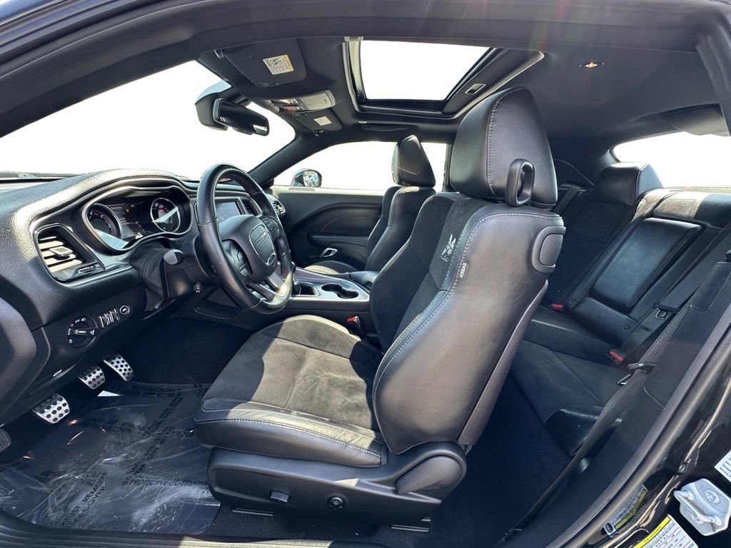 Used 2019 Dodge Challenger R/T Scat Pack w/ Plus Package RWD image 9