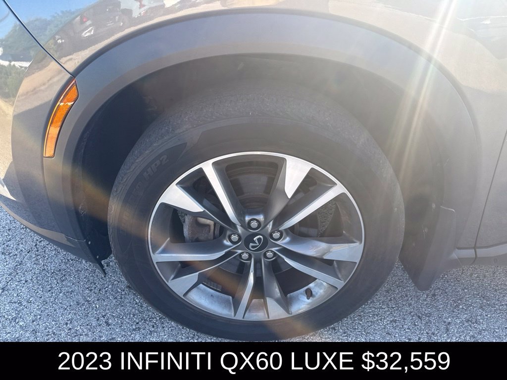 Used 2023 INFINITI QX60 Luxe w/ Cargo Package AWD/4WD image 9