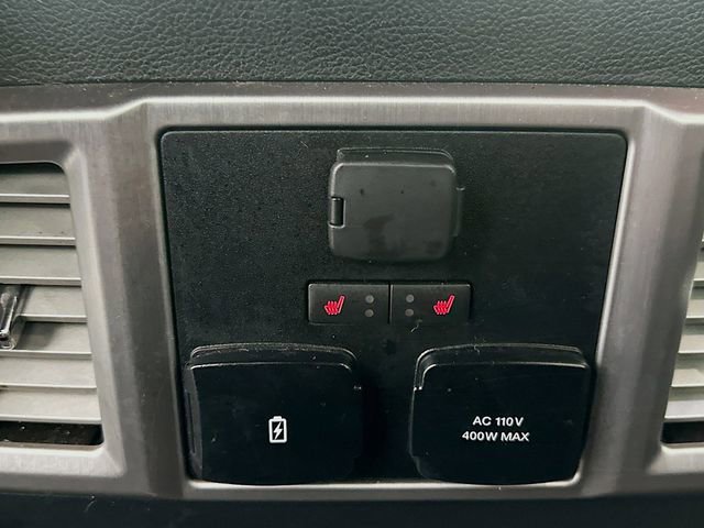 Used 2019 Ford F150 Platinum w/ Equipment Group 701A Luxury image 26