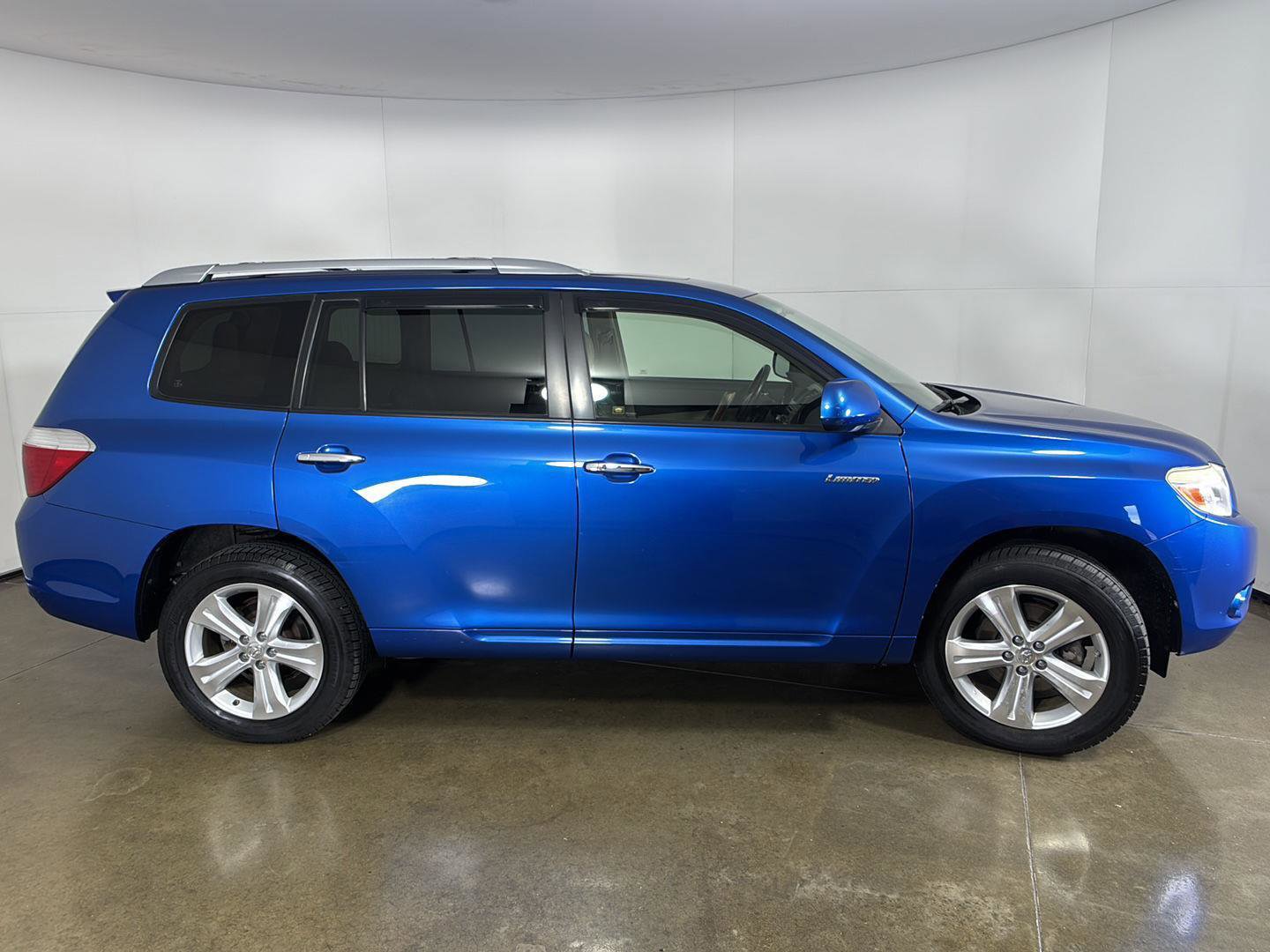 Used 2008 Toyota Highlander Limited AWD/4WD image 9