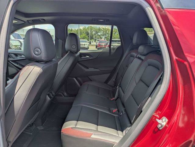New 2026 Chevrolet Equinox RS w/ Convenience Package III FWD image 16
