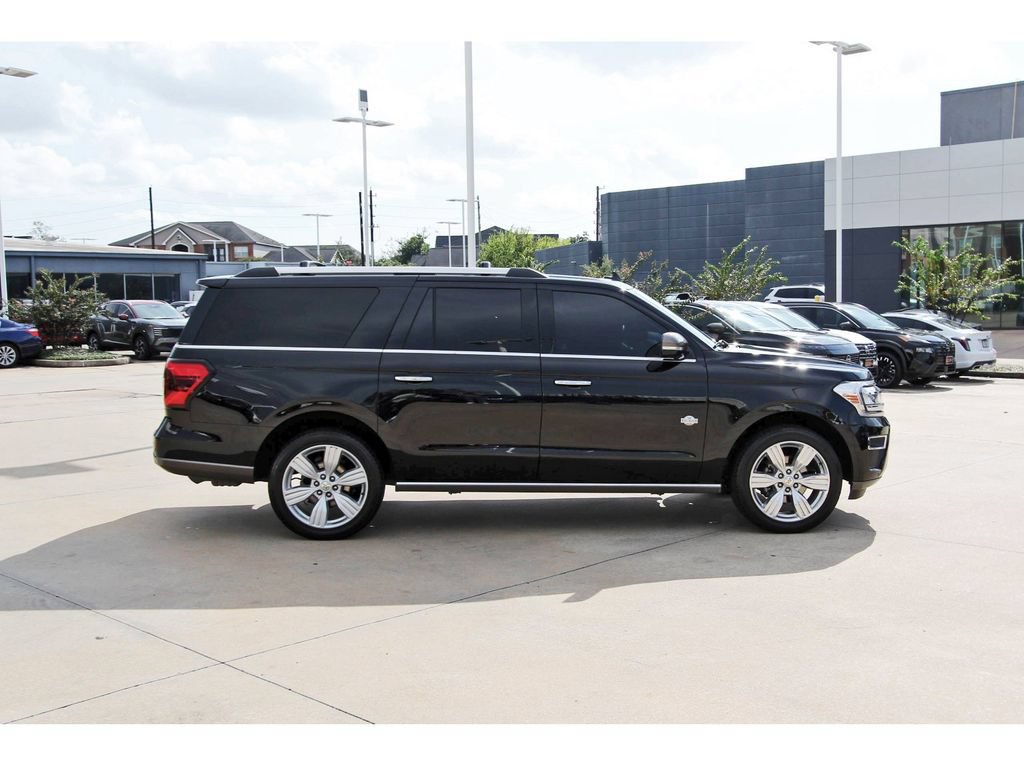 Used 2024 Ford Expedition Max King Ranch RWD image 5