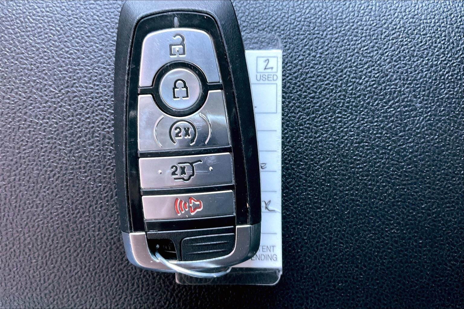 Used 2021 Ford Escape SEL image 24