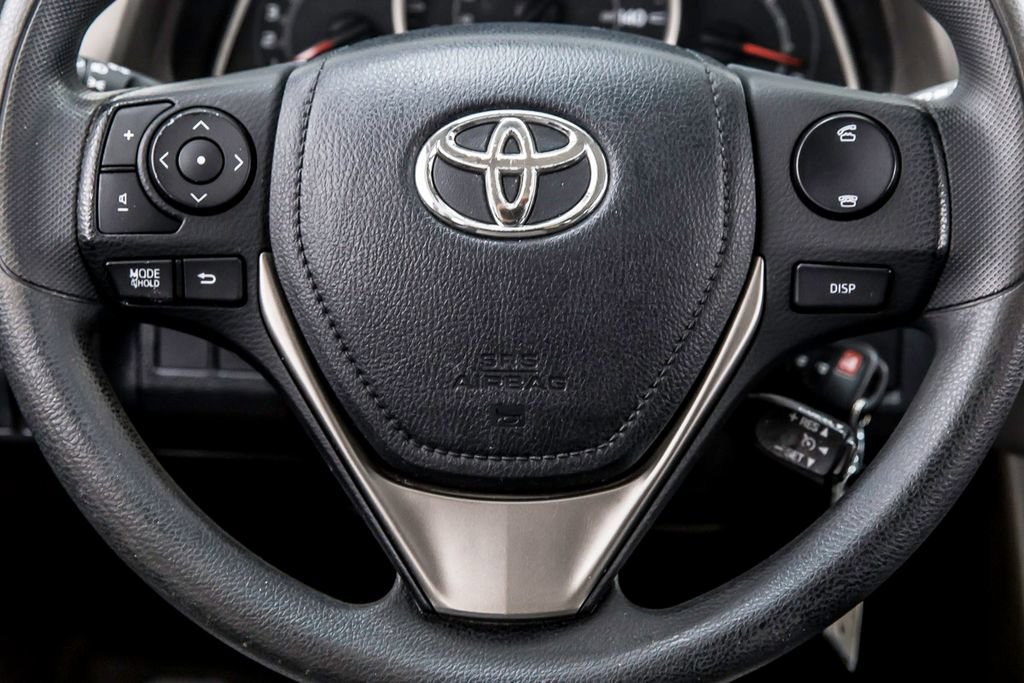 Used 2013 Toyota RAV4 LE FWD image 21