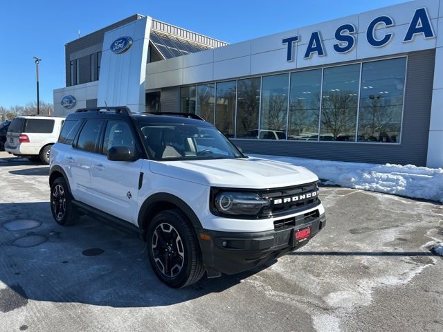 Used 2022 Ford Bronco Sport Outer Banks w/ Tech Package video 1
