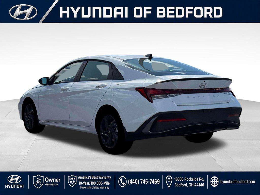 New 2026 Hyundai Elantra Sport FWD image 6
