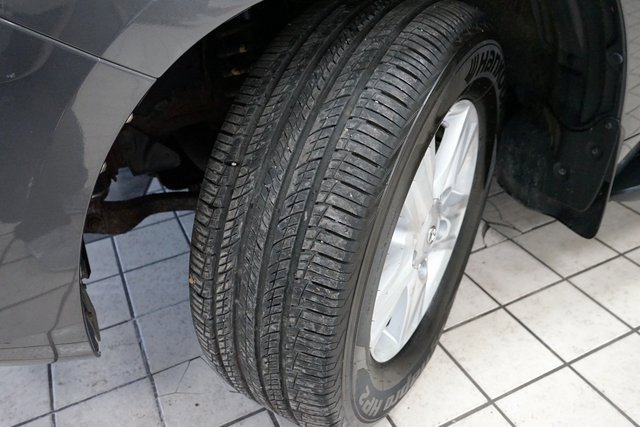 Used 2013 Toyota Land Cruiser image 60