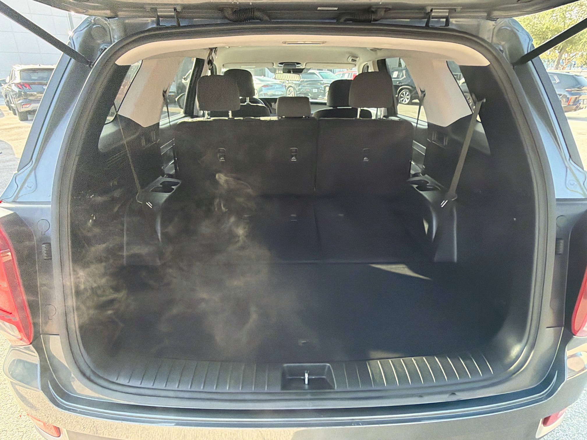 Used 2022 Hyundai Palisade SE FWD image 24