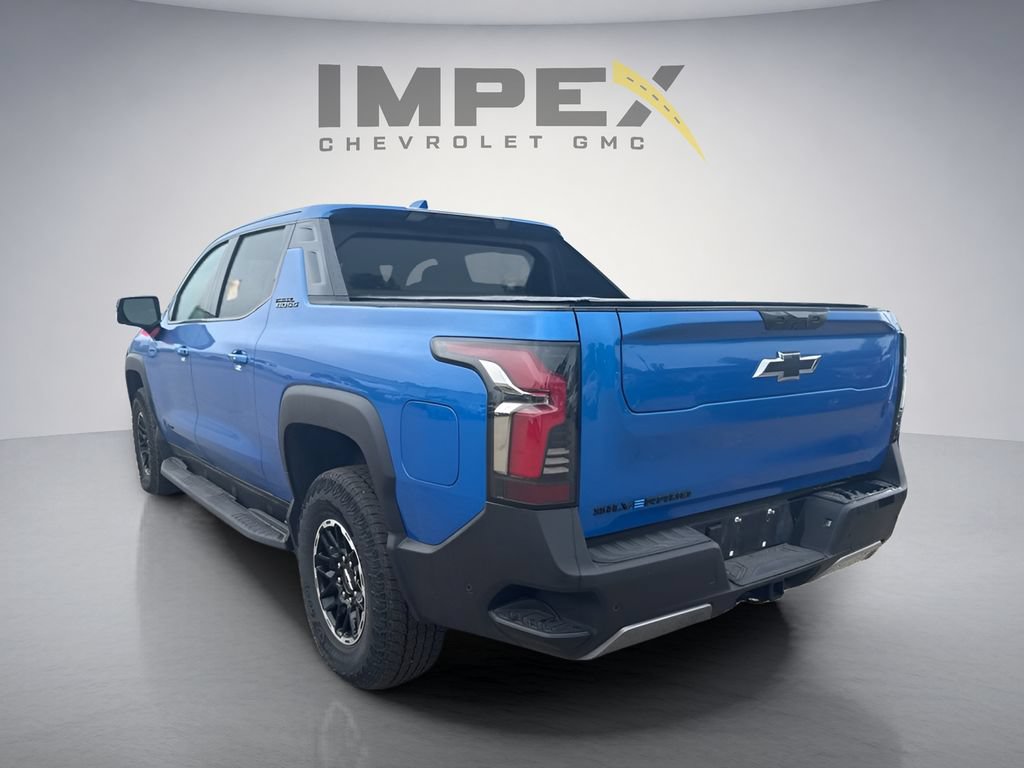 Used 2026 Chevrolet Silverado EV Trail Boss AWD/4WD image 2