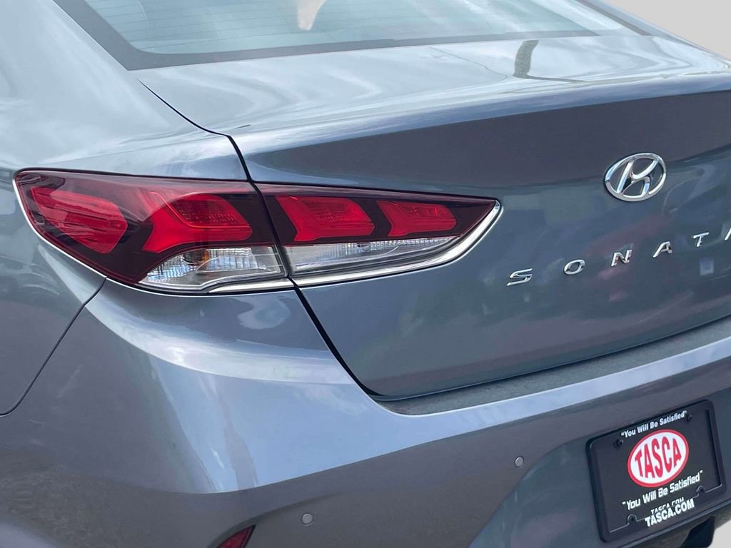 Used 2018 Hyundai Sonata Limited FWD image 11