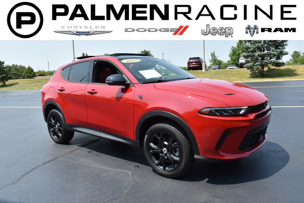 Used 2025 Dodge Hornet GT w/ GT Plus Package AWD/4WD image 1