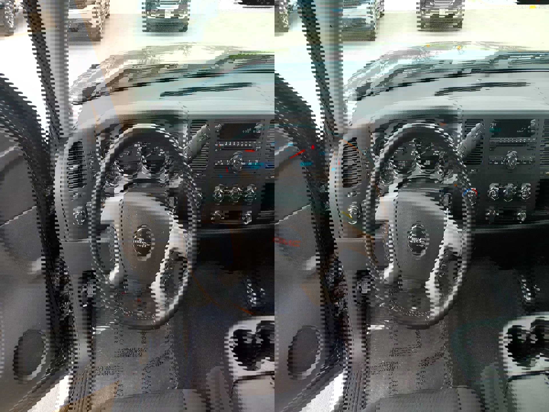 Used 2011 GMC Sierra 1500 SLE image 18