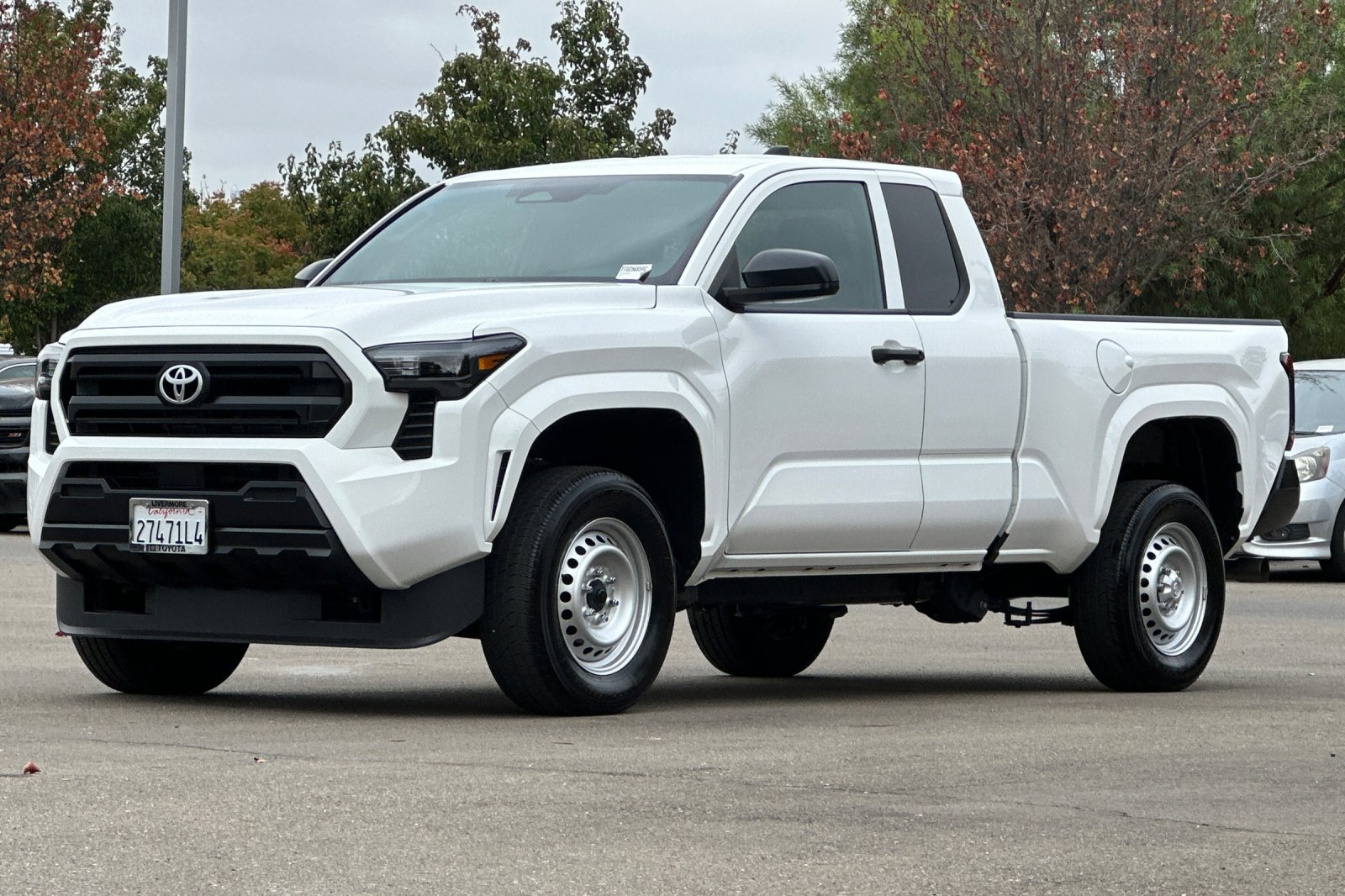 Certified 2026 Toyota Tacoma SR AWD/4WD image 9