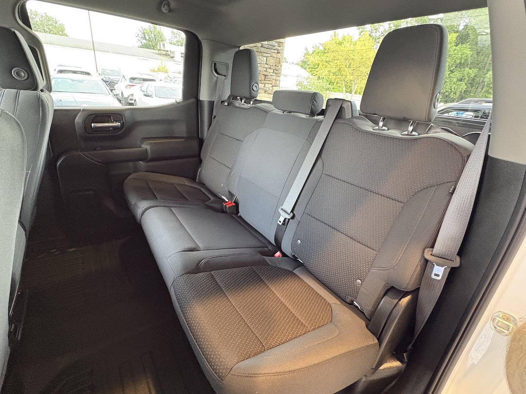 Used 2019 GMC Sierra 1500 4x4 Crew Cab w/ Convenience Package image 22