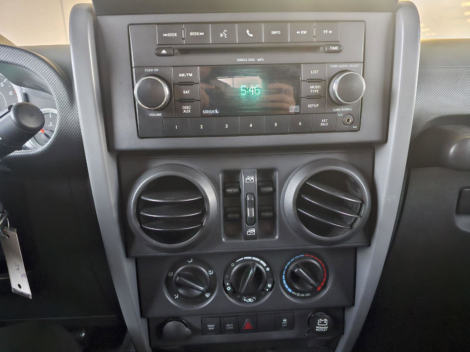 Used 2010 Jeep Wrangler Unlimited Rubicon w/ Dual Top Group image 23