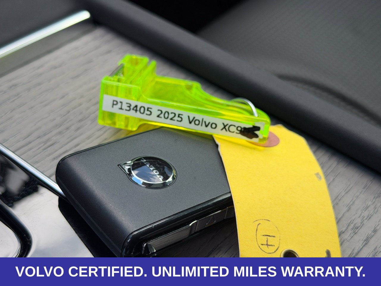 Certified 2025 Volvo XC90 T8 Ultra w/ Protection Package Premier AWD/4WD image 44