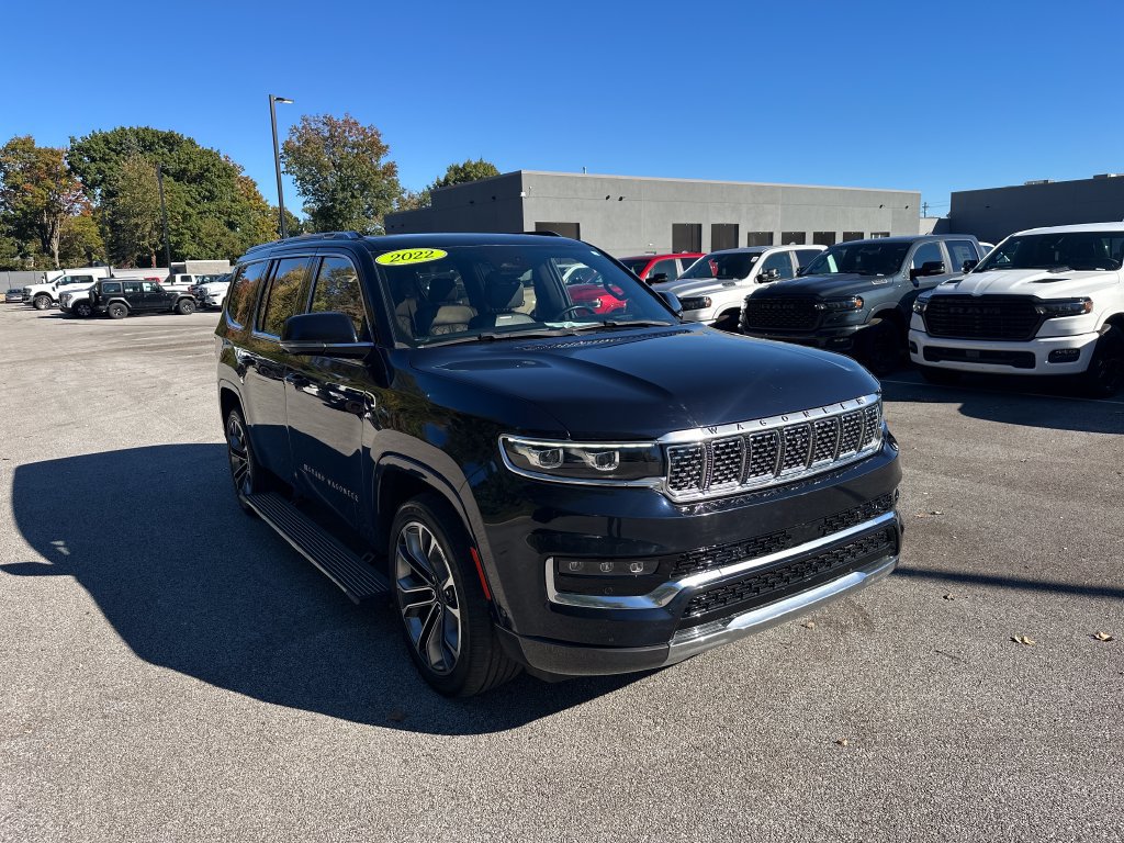 Used 2022 Jeep Grand Wagoneer Series III AWD/4WD image 4