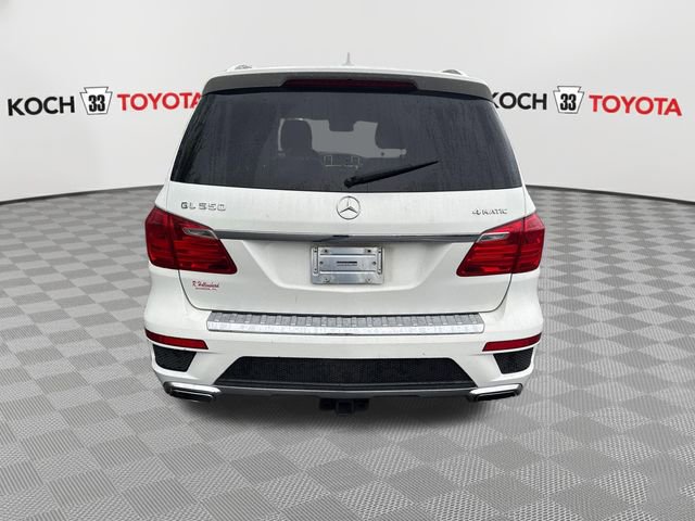 Used 2015 Mercedes-Benz GL 550 4MATIC image 7