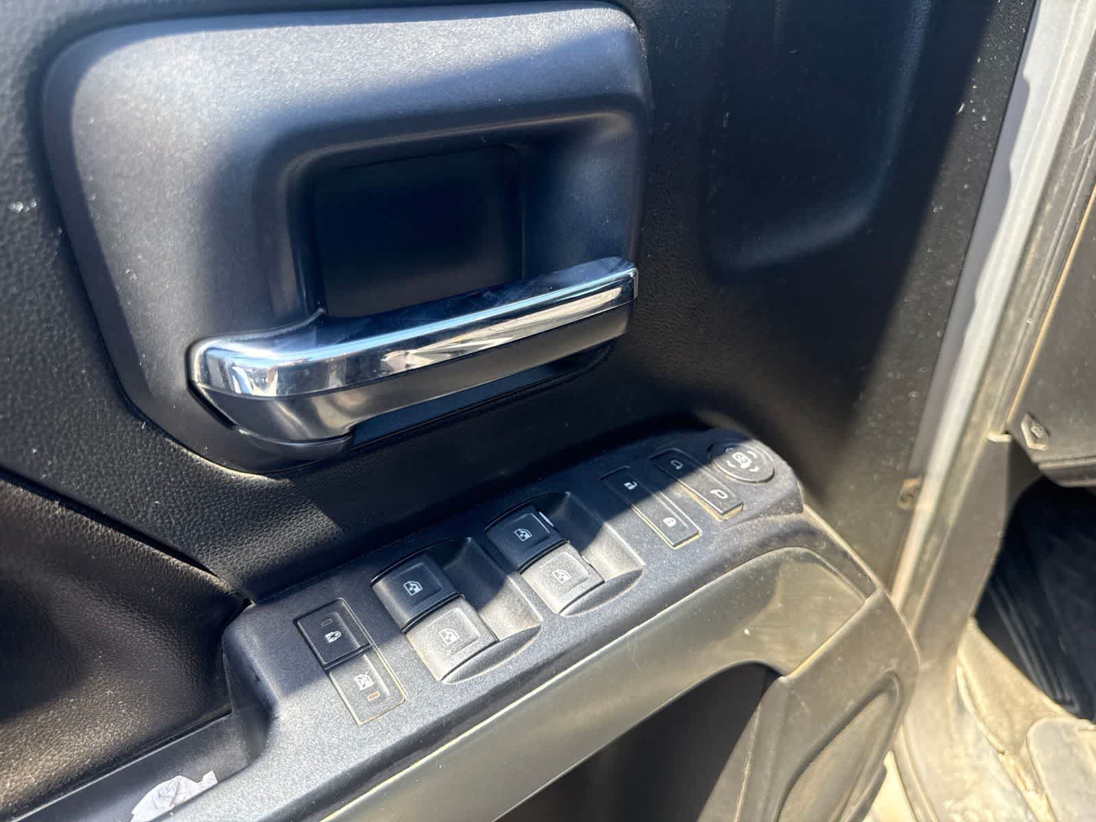 Used 2017 Chevrolet Silverado 1500 LT w/ Texas Edition RWD image 16