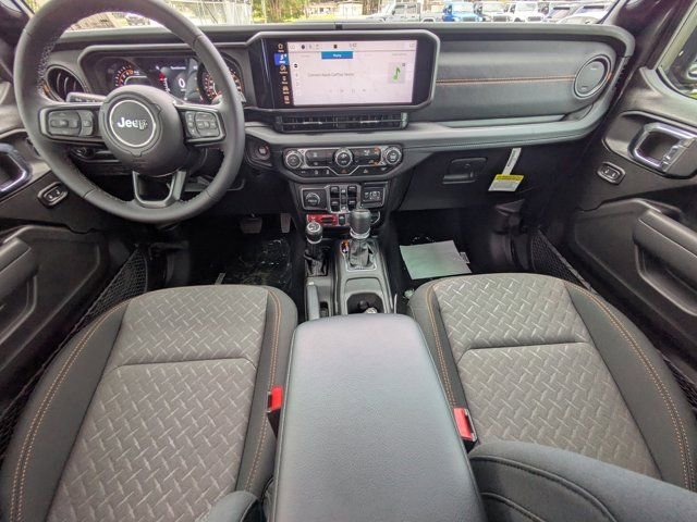 New 2025 Jeep Gladiator Mojave image 13