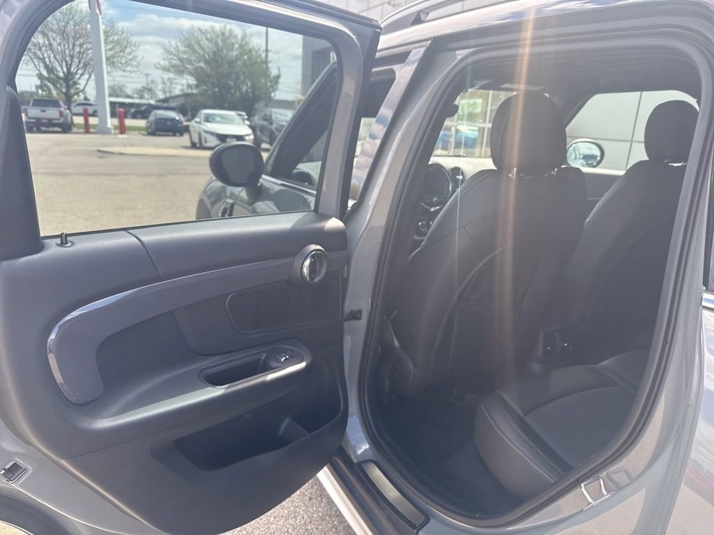 Used 2019 MINI Cooper Countryman S w/ Premium Package image 23