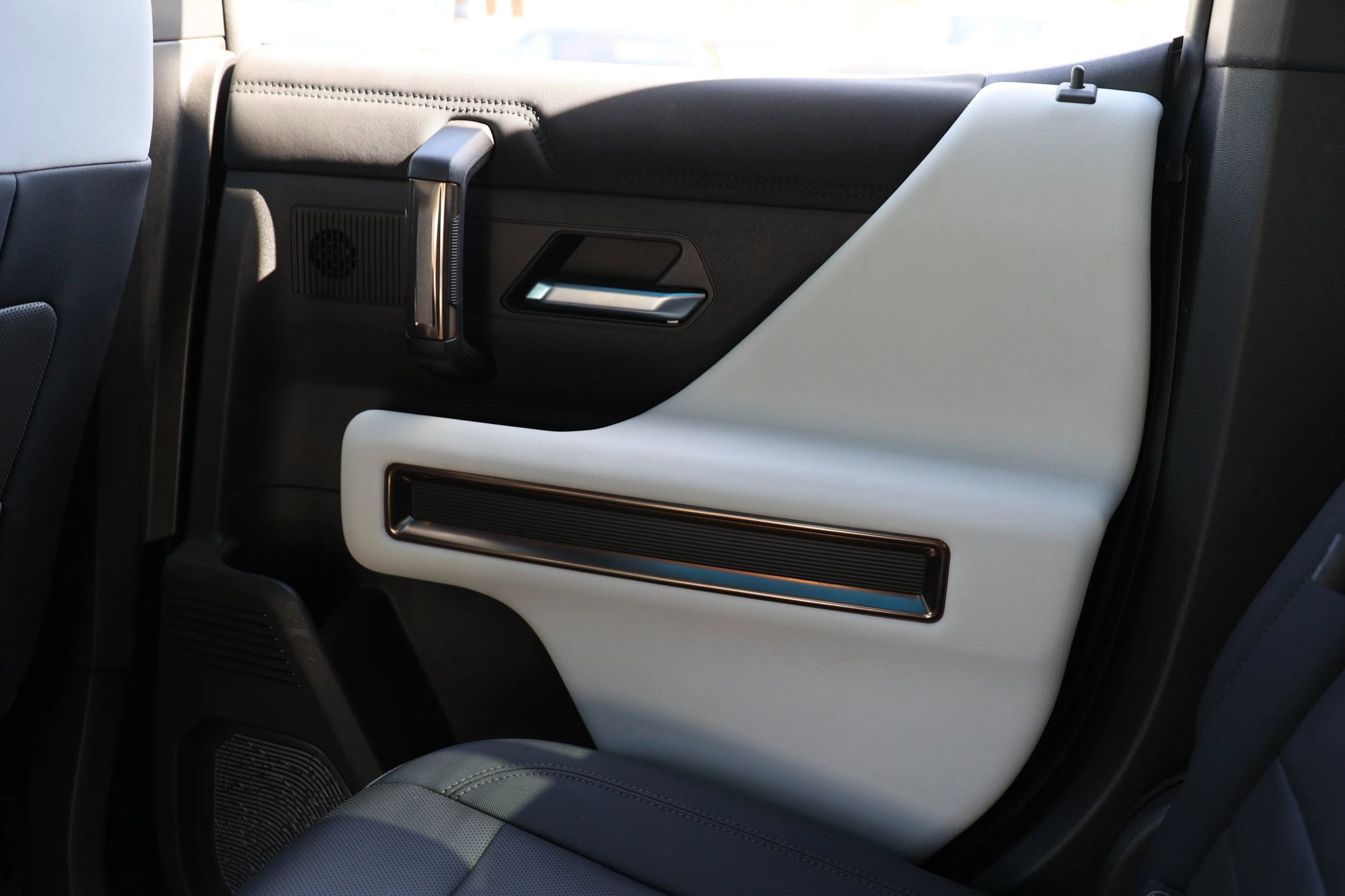 Used 2022 GMC Hummer EV Edition 1 w/ LPO, Illumination Package AWD/4WD image 43