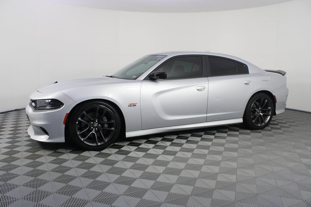 Used 2023 Dodge Charger Scat Pack w/ Plus Group image 2