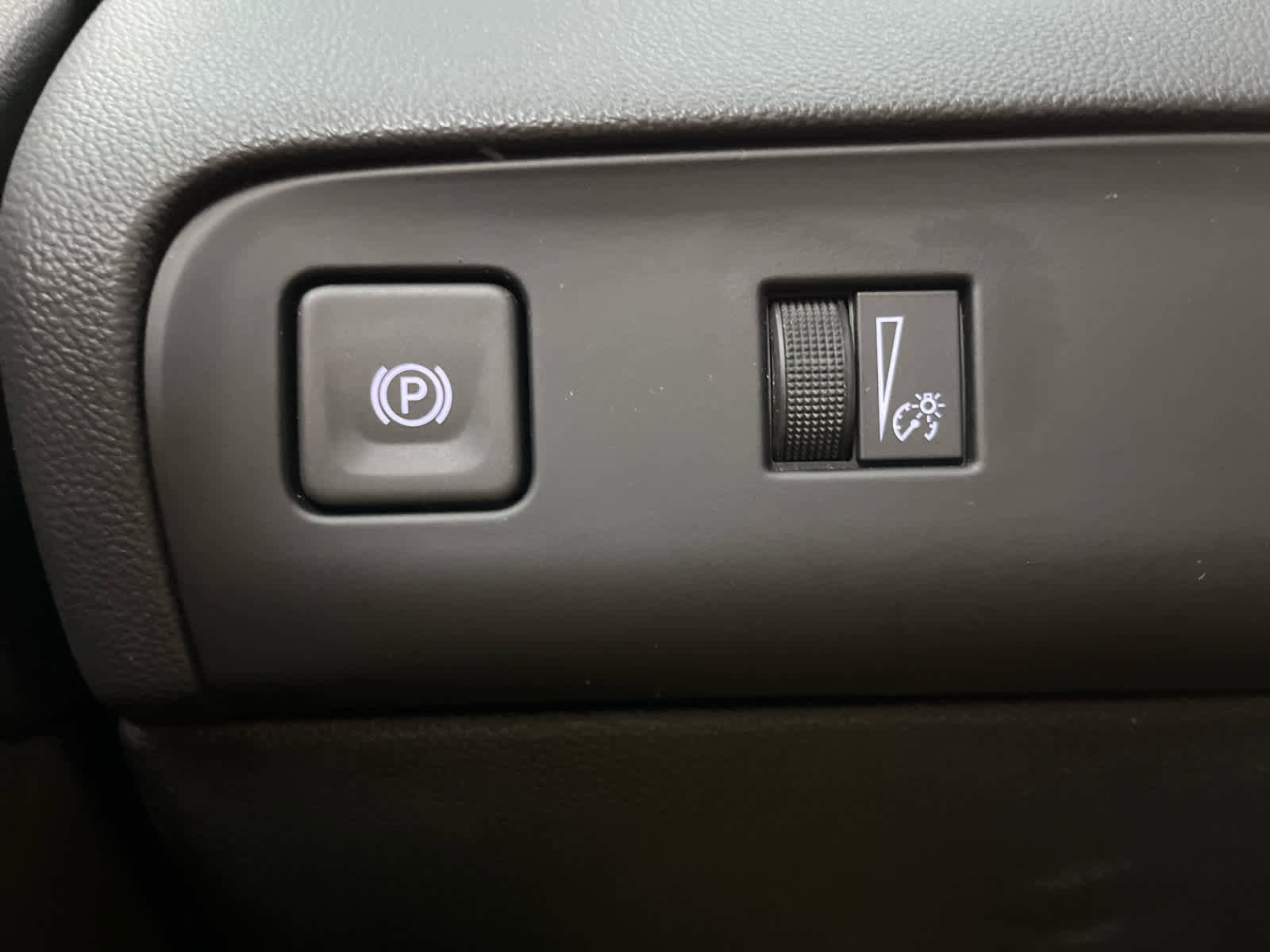 Used 2023 Buick Enclave Essence w/ Experience Buick Package image 23